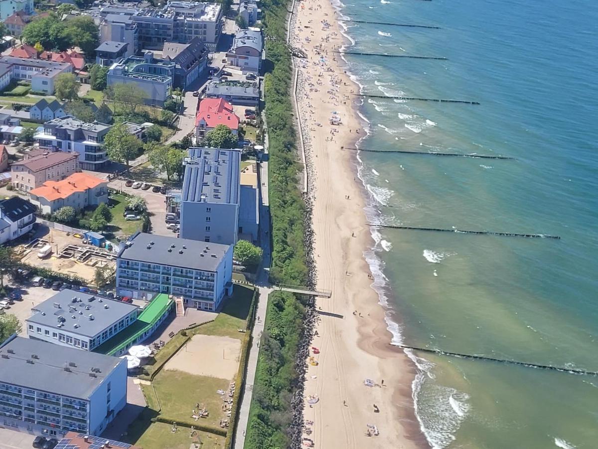 Hotel Wodnik Twoj Hotel Z Widokiem Na Morze ウストロニエ・モルスキエ エクステリア 写真